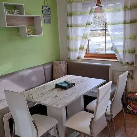 Apartman Poelzlbauer *